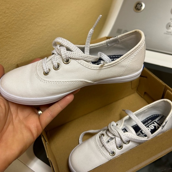 Brand new white Canvas Keds - Picture 2 of 3